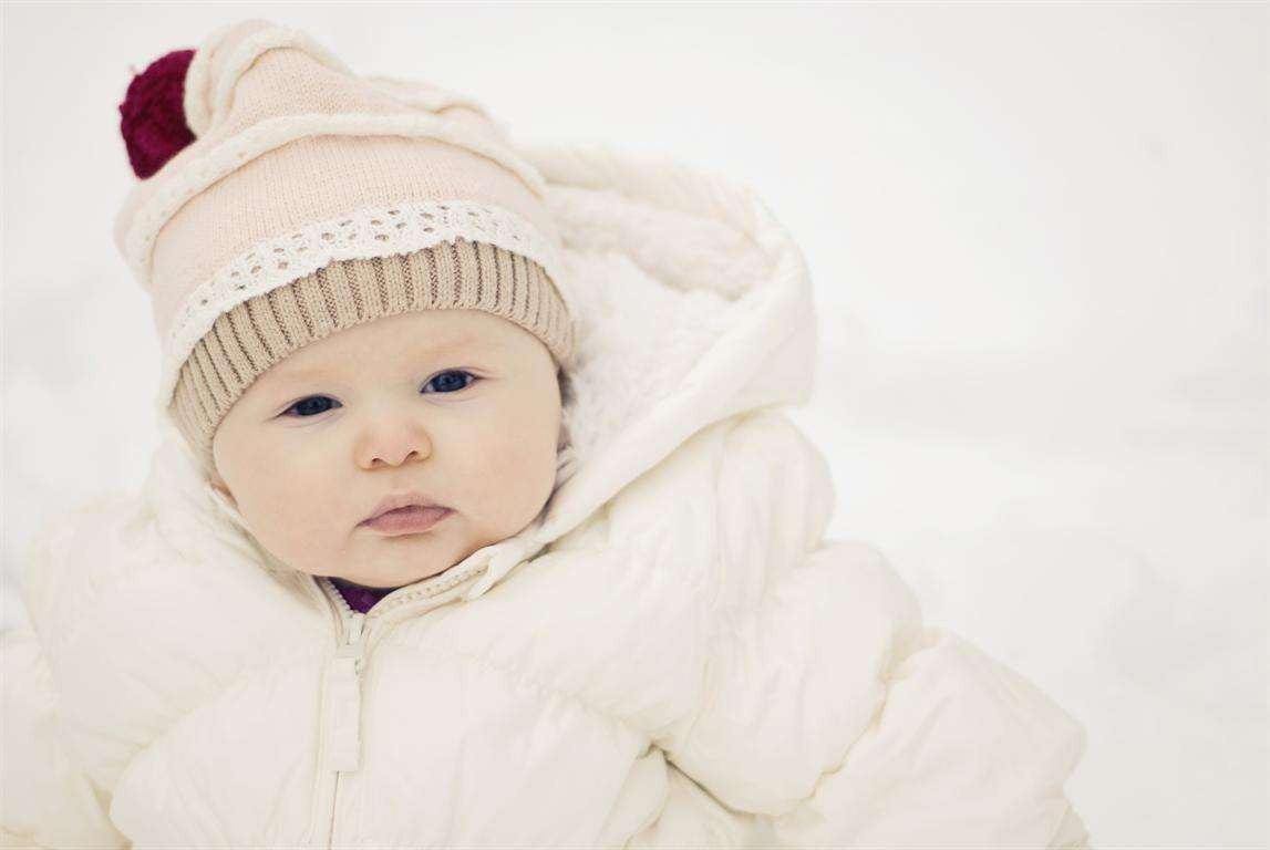 Proteggere i bambini dal freddo: Consigli su cosa farli indossare.