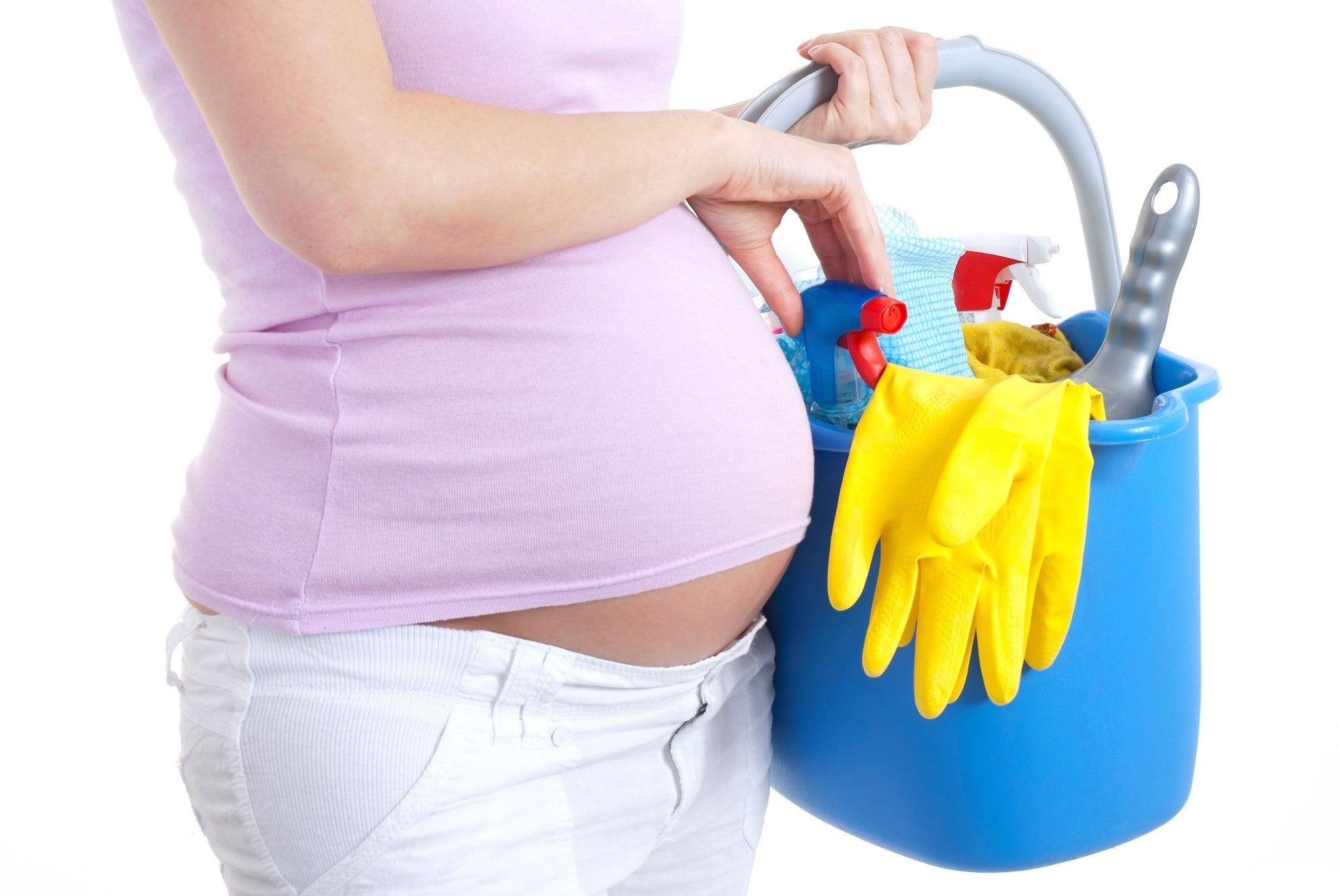 Lavori domestici in gravidanza: cosa si può fare e cosa no?