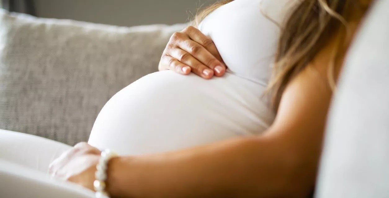 Perdite gialle in gravidanza: quando preoccuparsi?