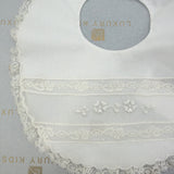 Elegantes Lätzchen aus Baumwolle und Spitze SMALL GIUGGIOLA PONZAB