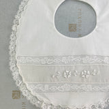 Elegantes Lätzchen aus Baumwolle und Spitze SMALL GIUGGIOLA PONZAB