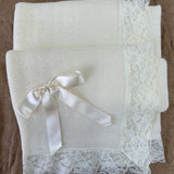 Coperta Elegante In Tessuto Anallergico e Pizzo Neonata PONTO POR PONTO 816